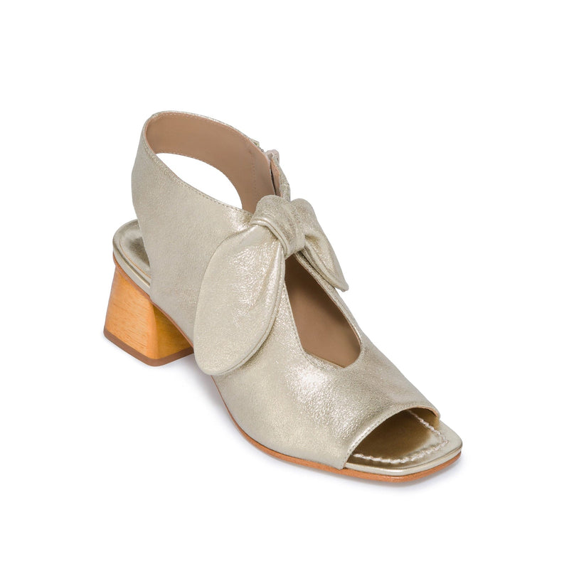 Botins Bernardo Lizzie Feminino Douradas | GZX4283DG